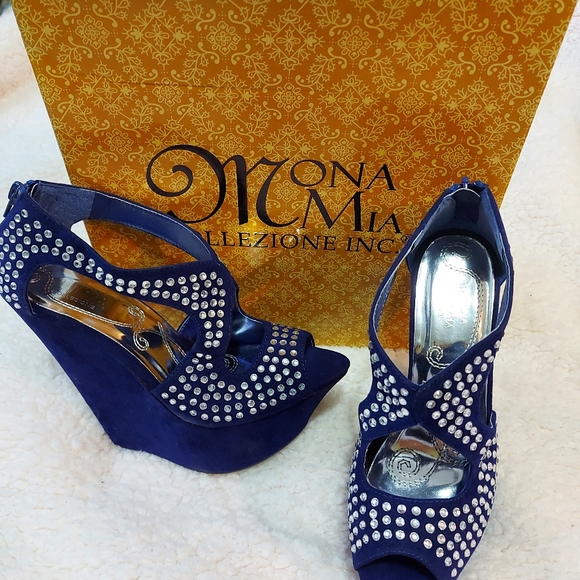 Blue Wedge Shoes - Picture 3 of 4